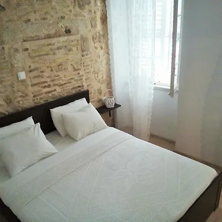 Apartament Kantado *